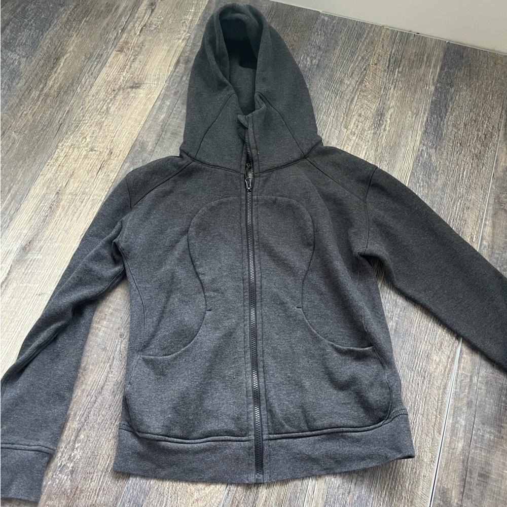 Lululemon Jacket, size 8, gray
